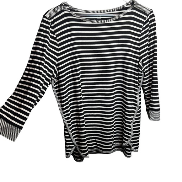 Talbots 3 Quarter Inch Sleeve Black and White Striped Top W/ UPF 50+ - Picture 1 of 7